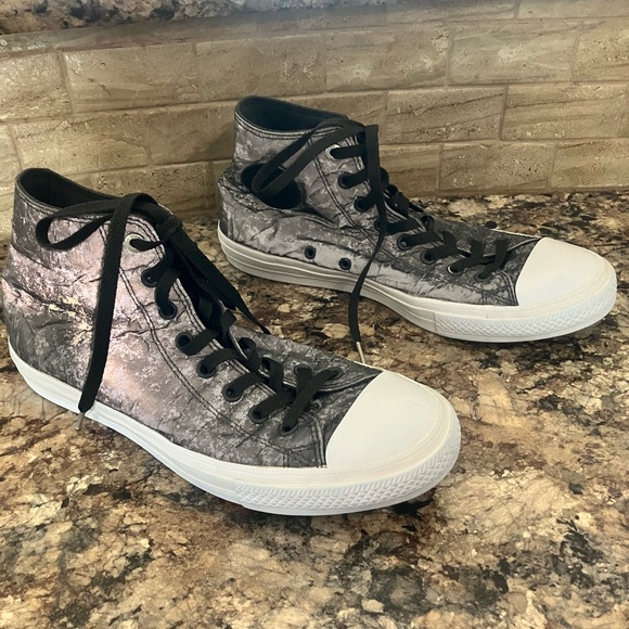 Converse All Star Hi Top Shoe - Picture 5 of 9